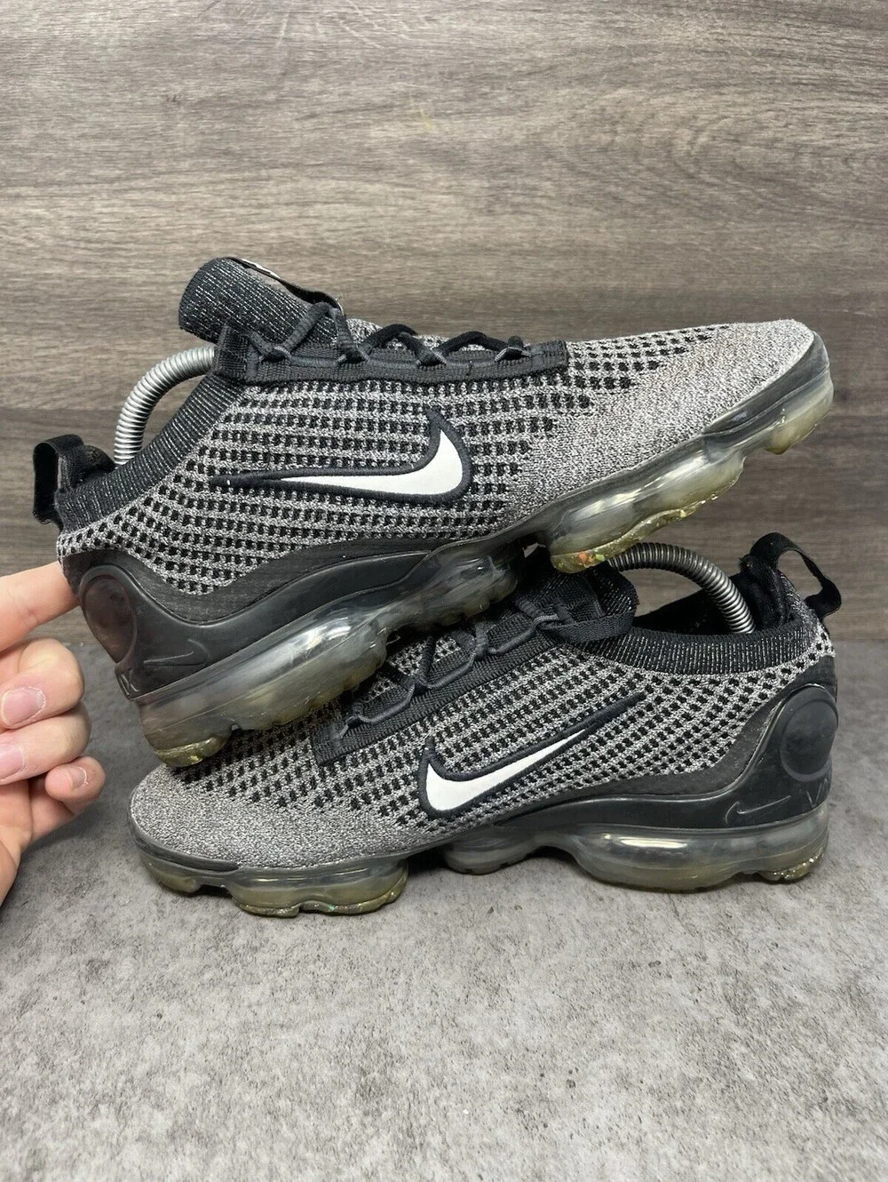 Nike Air VaporMax 2021 Flyknit Oreo Size 6.5Y Kids Black White DB1550-006
